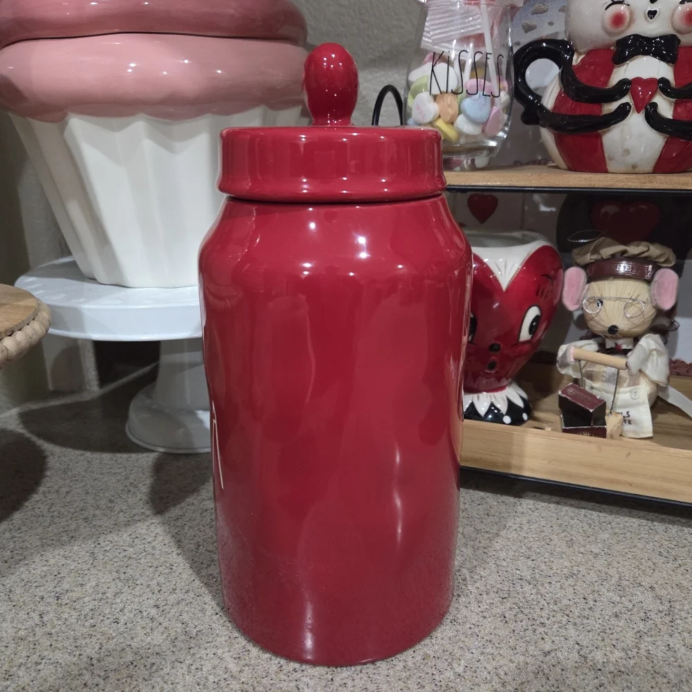 Rae Dunn Red Heart Valentine's Canister You Need A Kiss HTF‎ RARE